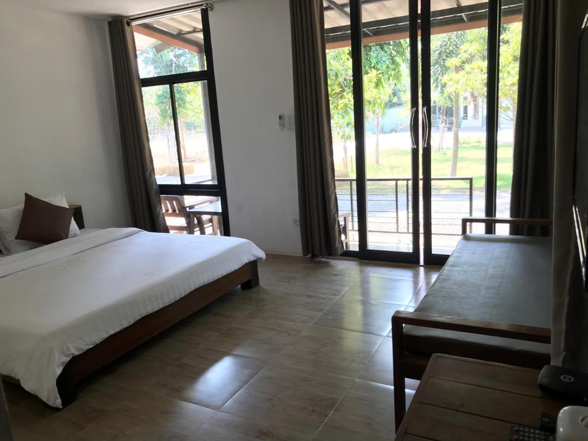 Sangkaset Resort Ban Mong Muang Exterior foto
